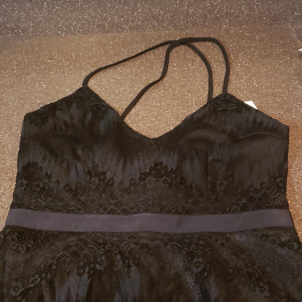 Dress - Picture 2 of 5